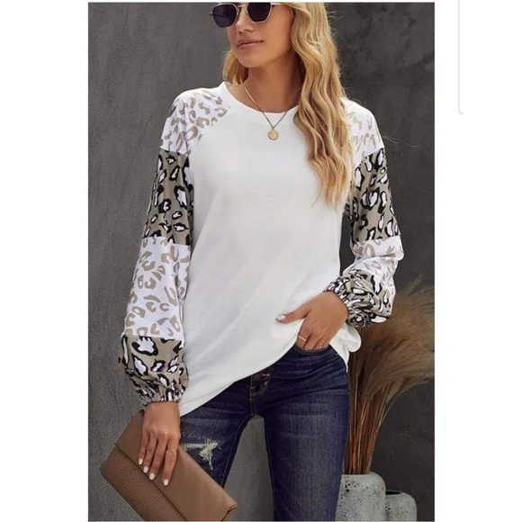 Leopard print Top off white and tan taupe 1 Large left Brand new boutique - Picture 1 of 11